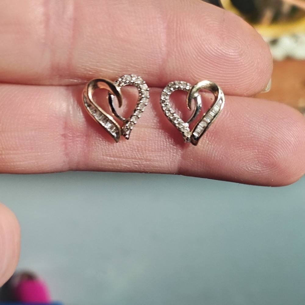 10k Gold And Diamond Earrings